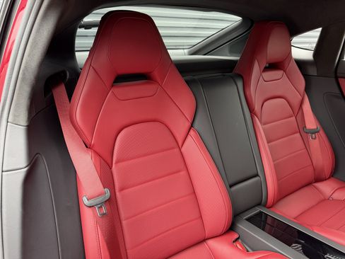 Certified 2026 Porsche Panamera GTS image 25