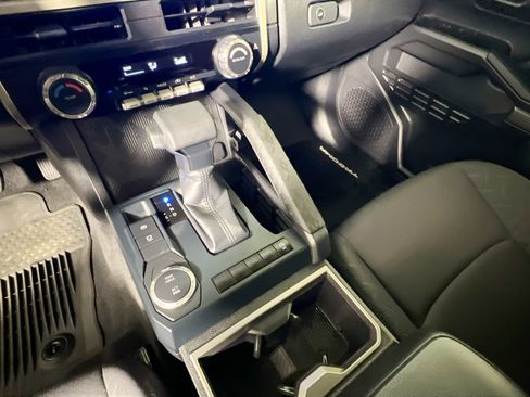 Used 2025 Toyota Tacoma SR5 image 26