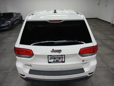 Used 2017 Jeep Grand Cherokee Laredo AWD/4WD image 44