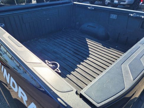 Used 2023 Toyota Tundra Limited AWD/4WD image 8