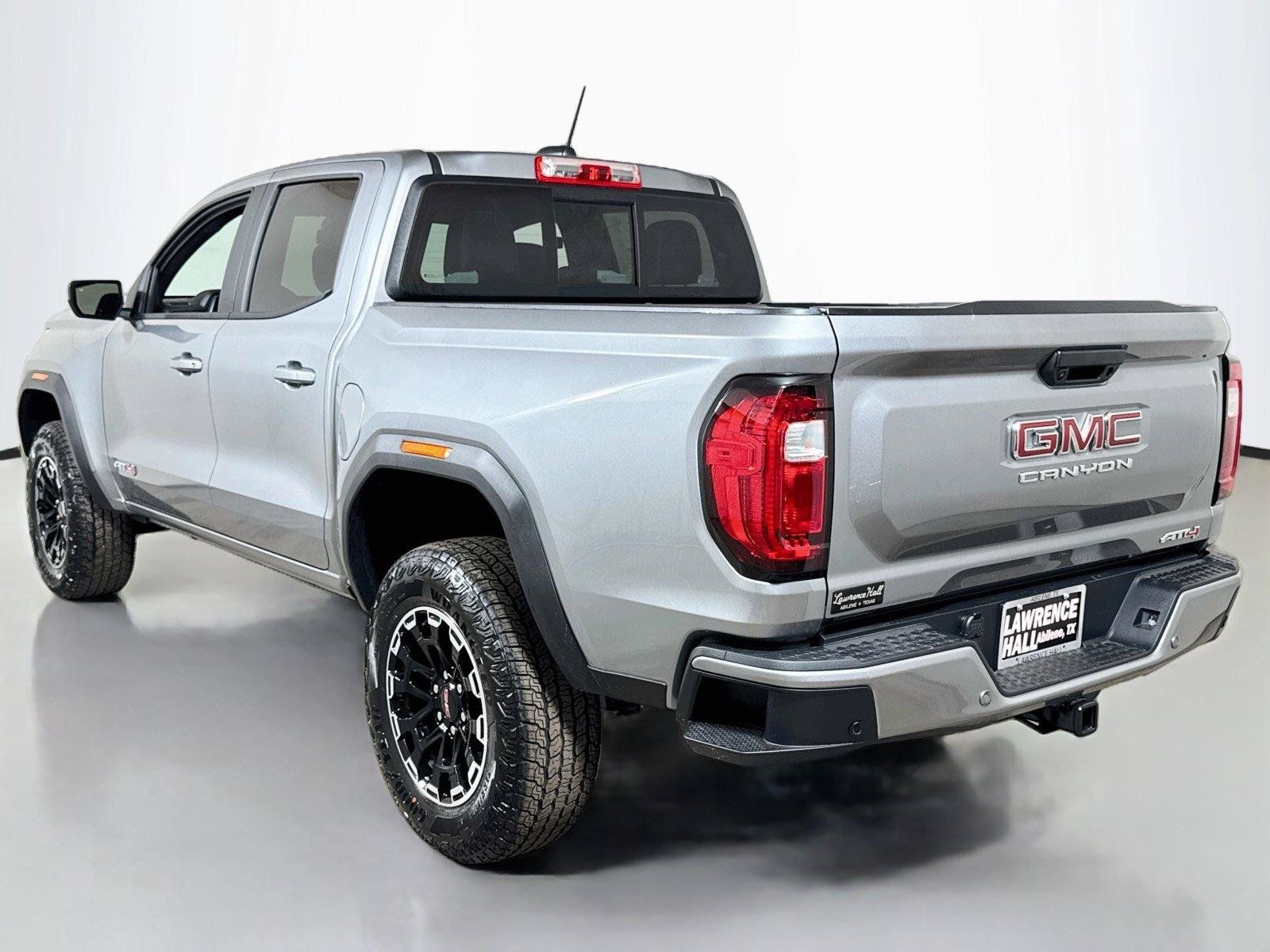 Certified 2026 GMC Canyon AT4 AWD/4WD image 6