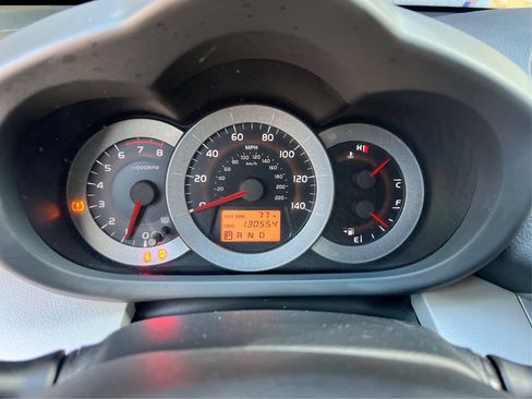 Used 2007 Toyota RAV4 4WD image 14
