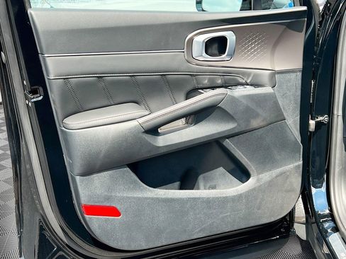 New 2025 Kia Sorento SX FWD image 20
