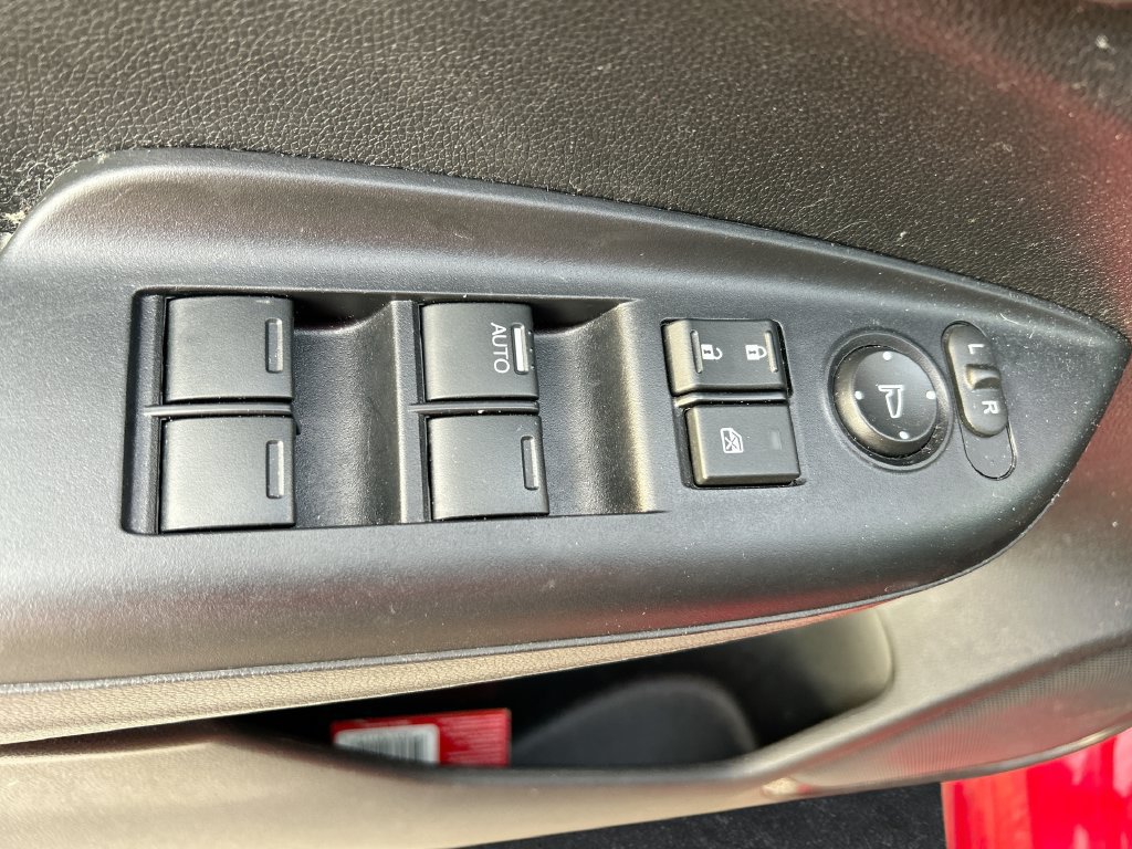 Used 2020 Honda Fit LX image 12