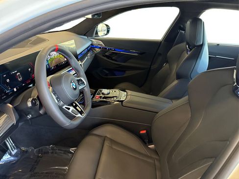 New 2026 BMW M5 Base w/ Executive Package image 9