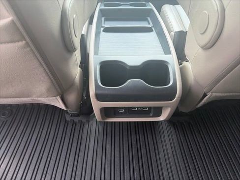 Used 2022 Honda Odyssey Touring image 13