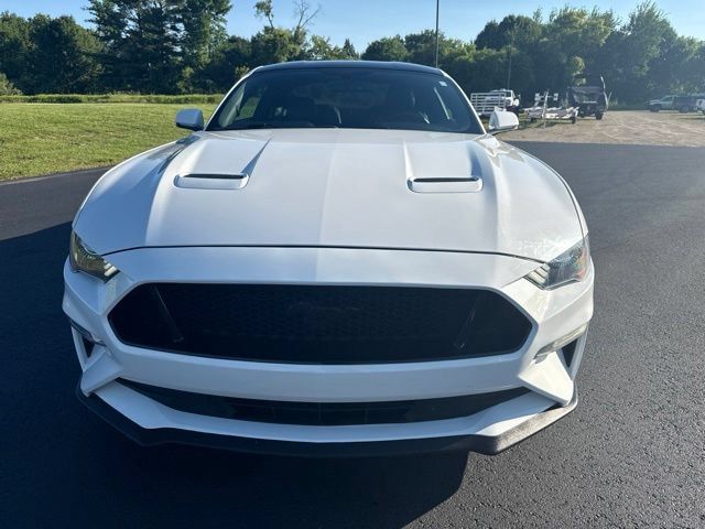 Used 2020 Ford Mustang GT Premium w/ Black Accent Package RWD image 10