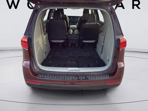 Used 2019 Kia Sedona EX FWD image 19