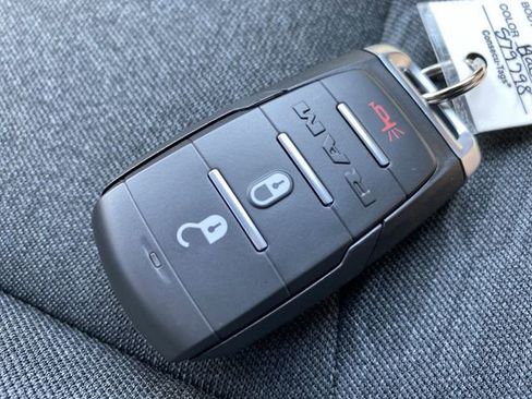 New 2025 RAM 2500 Tradesman image 30