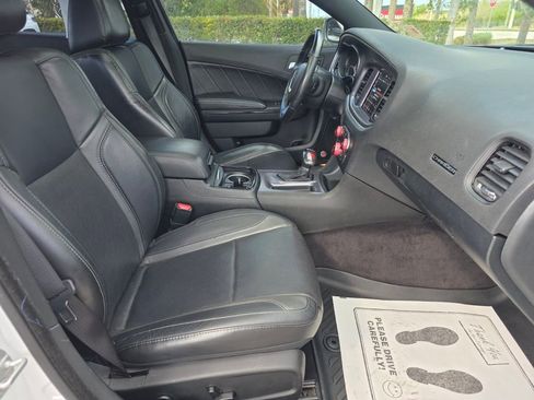 Used 2018 Dodge Charger SXT Plus w/ Quick Order Package 29J image 10