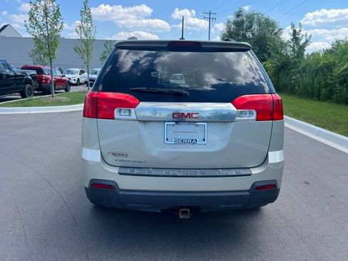 Used 2015 GMC Terrain SLE w/ Chrome Edition FWD image 6