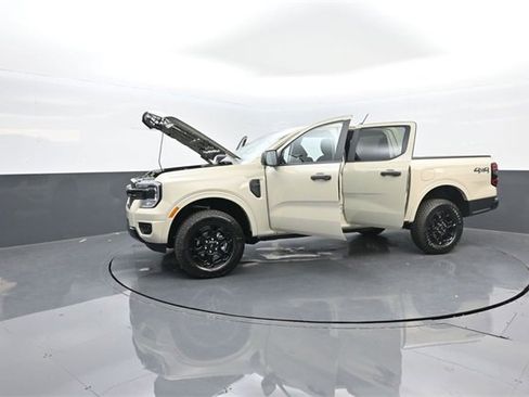 New 2025 Ford Ranger XLT w/ Black Appearance Package image 34