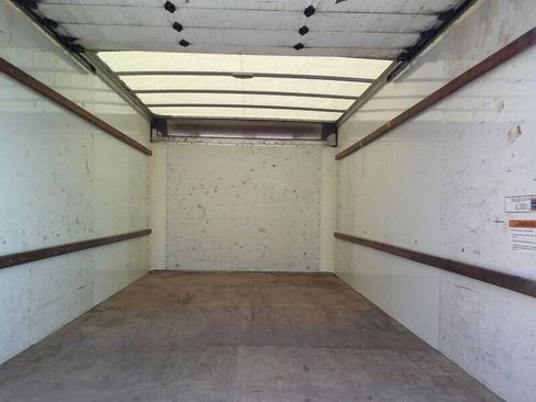 Used 2021 GMC Savana 3500 Extended w/ Power Convenience Package image 11