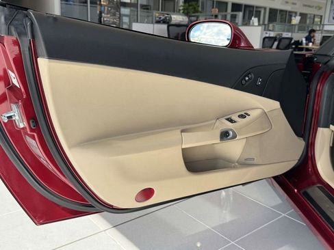 Used 2009 Chevrolet Corvette Convertible w/ Preferred Equipment Group RWD image 19