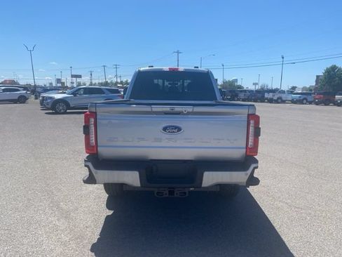 Used 2024 Ford F250 Lariat w/ Sport Appearance Package AWD/4WD image 5
