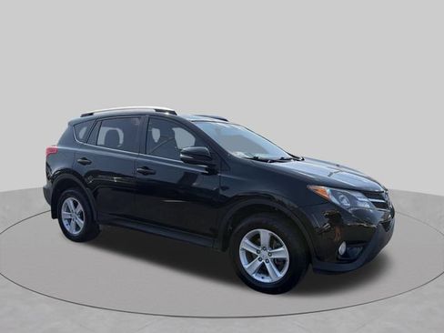 Used 2014 Toyota RAV4 XLE AWD/4WD image 40