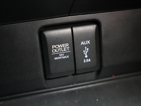 Used 2017 Honda Pilot Elite image 35