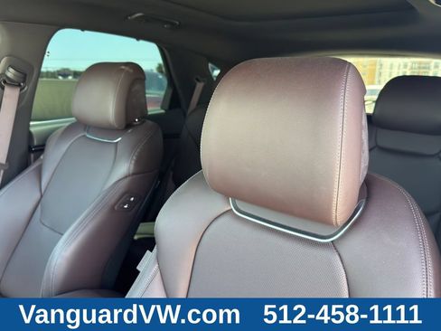 Used 2023 Genesis GV70 2.5T w/ Advanced Package AWD/4WD image 12
