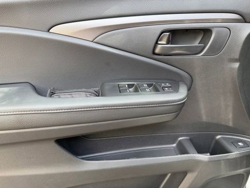 New 2026 Honda Ridgeline Sport image 12