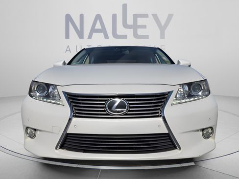 Used 2013 Lexus ES 350 w/ Luxury Pkg image 8