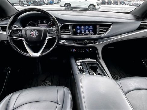 Used 2023 Buick Enclave Essence w/ Experience Buick Package image 21
