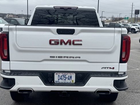 Used 2020 GMC Sierra 1500 AT4 w/ AT4 Premium Package image 10