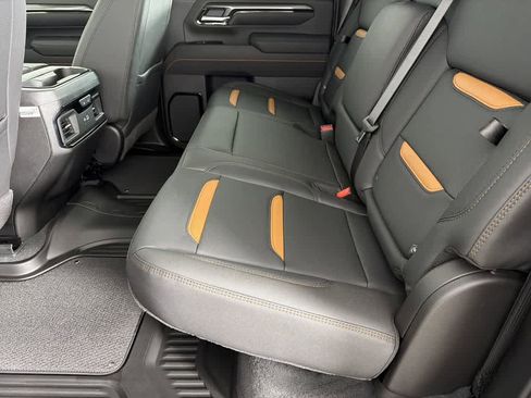 New 2026 GMC Sierra 2500 AT4 w/ AT4 Premium Plus Package image 19