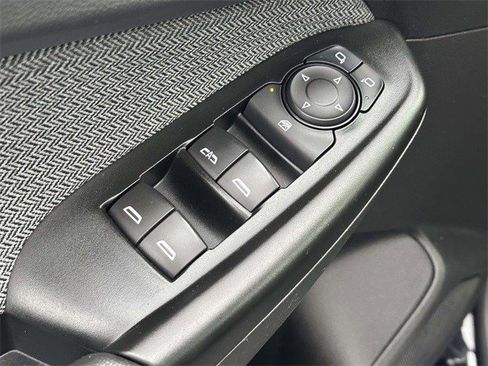 Certified 2022 Chevrolet TrailBlazer LT w/ Convenience Package image 14