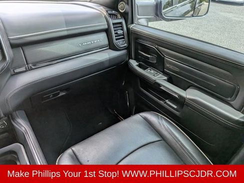 Used 2022 RAM 2500 Limited AWD/4WD image 16