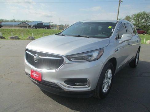 Used 2021 Buick Enclave Preferred image 11