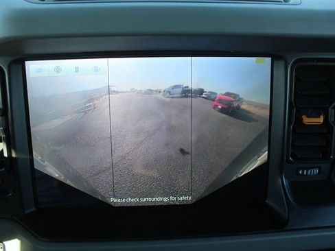 Used 2023 Ford Bronco Badlands w/ Sasquatch Package image 33