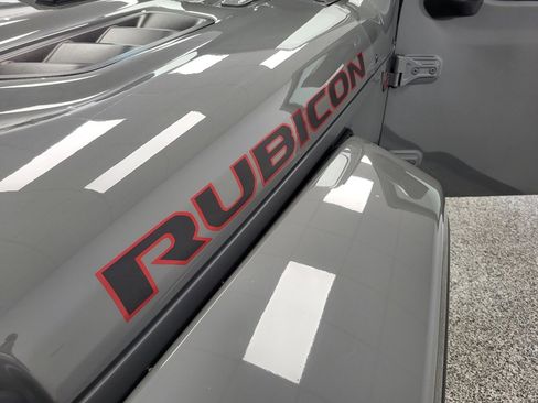 Used 2022 Jeep Wrangler Rubicon w/ LED Lighting Group image 21