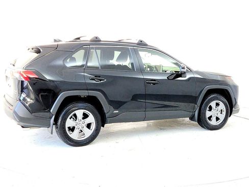 Certified 2025 Toyota RAV4 XLE image 6