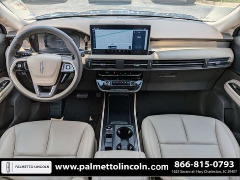 Used 2023 Lincoln Corsair FWD w/ Equipment Group 101A image 15
