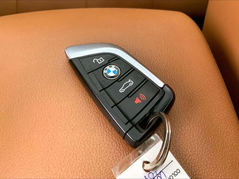 Used 2019 BMW X3 xDrive30i w/ Premium Package image 15