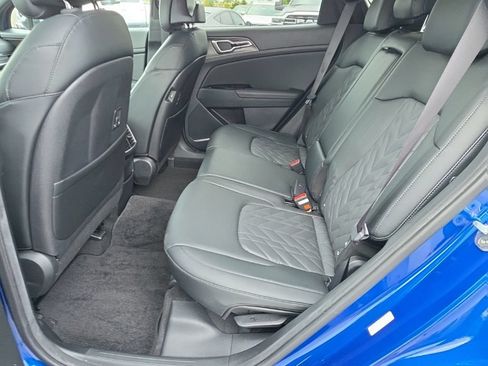 Used 2023 Kia Sportage X-Line AWD/4WD image 25
