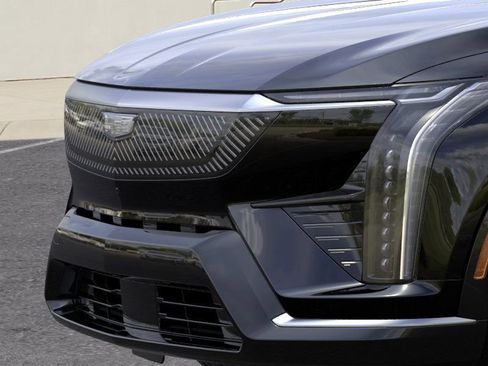 New 2026 Cadillac Optiq Luxury 2 image 13