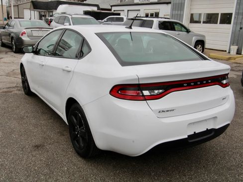 Used 2015 Dodge Dart SXT w/ Cold Weather Group image 4