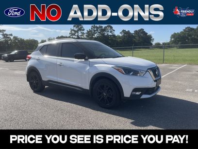 Used 2020 Nissan Kicks SR