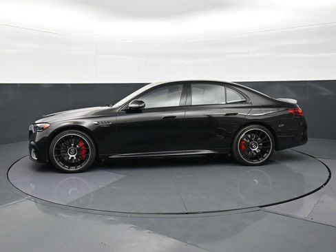 Used 2025 Mercedes-Benz E 53 AMG e 4MATIC Sedan image 2