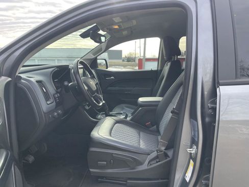 Used 2021 Chevrolet Colorado Z71 image 11