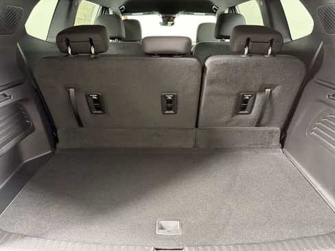 New 2026 GMC Acadia Elevation image 33