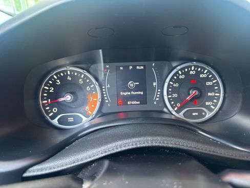 Used 2017 Jeep Renegade Altitude w/ Safety & Security Group (ALP) AWD/4WD image 10