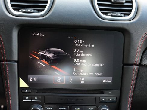 Used 2023 Porsche 718 Cayman GT4 RS image 57