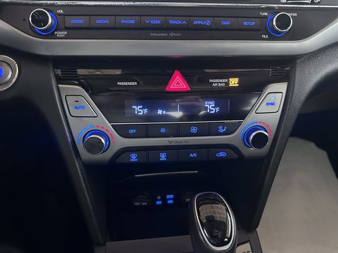 Used 2017 Hyundai Elantra Value Edition image 45