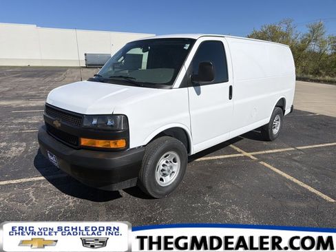 New 2026 Chevrolet Express 3500 w/ Driver Convenience Package RWD image 1