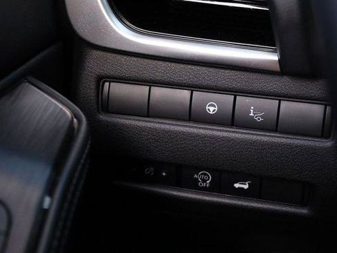 Used 2025 Nissan Rogue SL w/ Tech Package AWD/4WD image 23