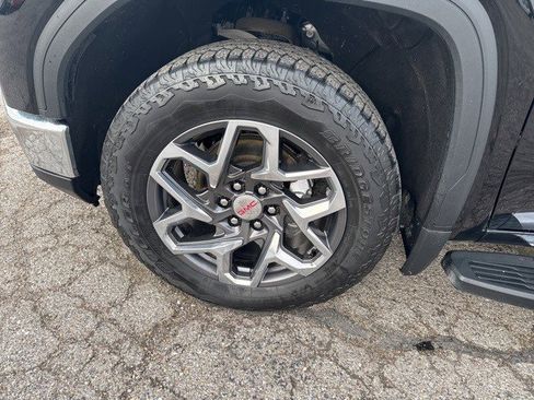 Certified 2024 GMC Sierra 1500 SLT w/ SLT Premium Package image 12