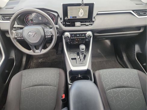 Used 2023 Toyota RAV4 XLE w/ Convenience Package FWD image 20