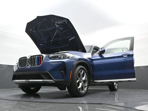 Used 2023 BMW X3 xDrive30i w/ Premium Package AWD/4WD image 39